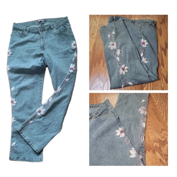 Vintage Bubblegum Jean Womens 22 Blue High Rise Y2K Floral Embroidered Flare Leg - Picture 1 of 17